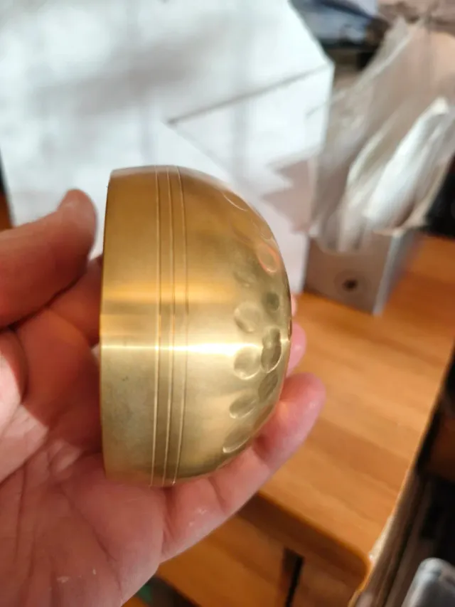 Campana Tibetana in ottone con battente