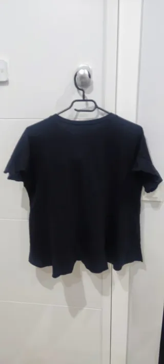 Camiseta Bimba y Lola Negra Talla S,(sirve para M)
