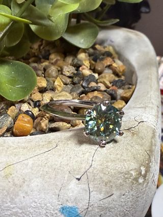 Lujo! Anillo Plata Ley y Mossanita Azul Verdosa