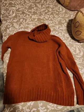 Jersey Primark naranja cuello alto gordito
