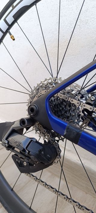 Trek Madone SL Gen 8 Sram AXS+sillín Prólogo regal