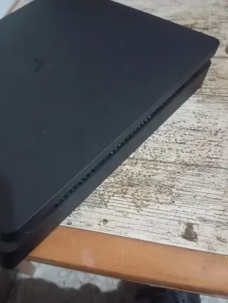 PS4 Slim 1 TB Negra con todo + Xbox one S con todo