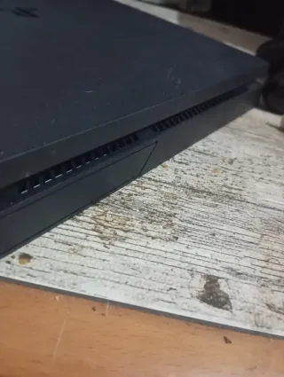 PS4 Slim 1 TB Negra con todo + Xbox one S con todo