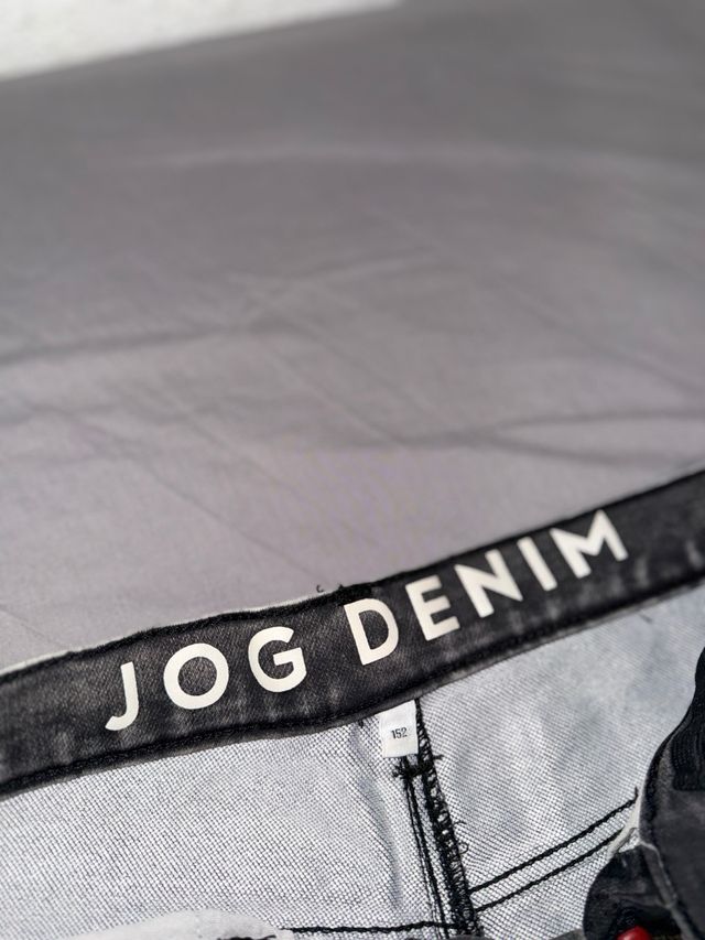 Jog Denim Pantalón Corto Gris Desgastado