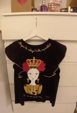 Camiseta Anabel Lee Negra con Dibujo