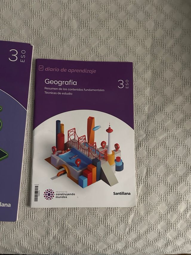 Geografía 3 ESO . Son 2 libros