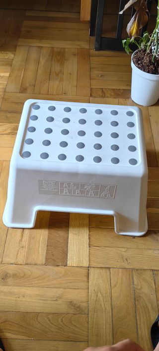 Peldaño IKEA Blanco