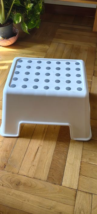 Peldaño IKEA Blanco