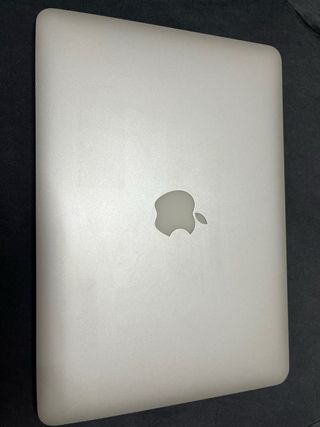 MacBook Pro 2015 y cargador 