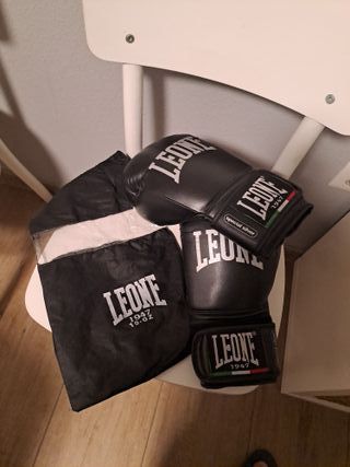 Guantes de Boxeo Leone Negros 10 - OZ