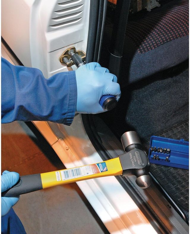 Atornillador de impacto con puntas