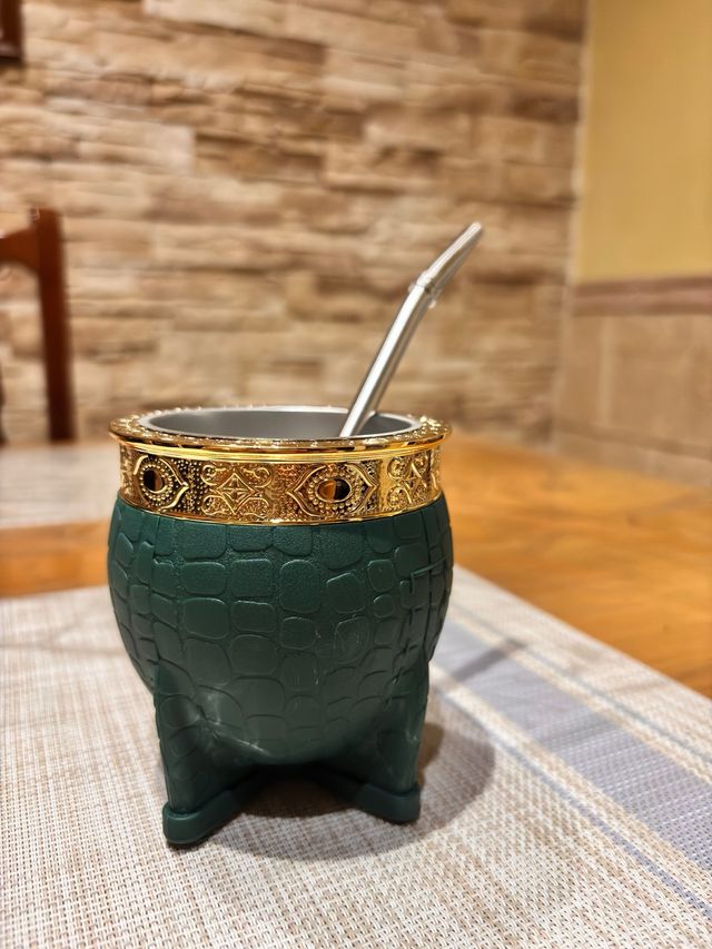 Mate Argentino Verde y Dorado