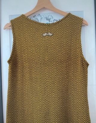 Vestido punto sin mangas chevron