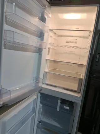 Frigorífico LG Inox 185x60cm
