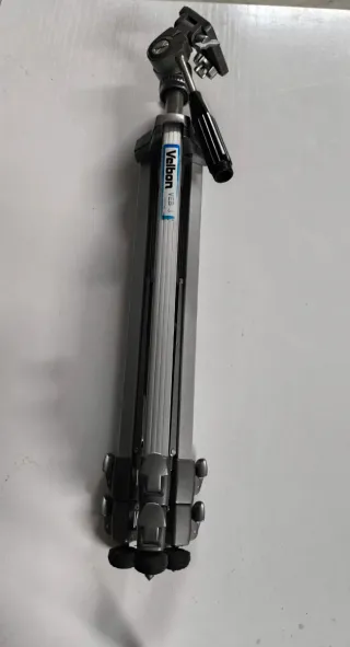 Trípode Velbon Aluminio Extensible