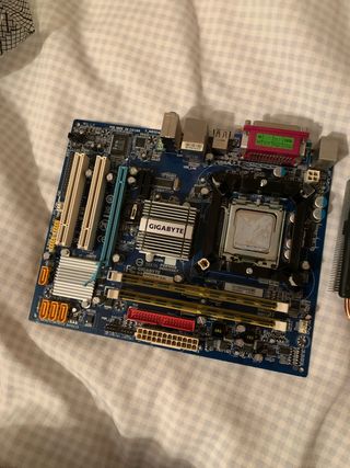 Placa Base Gigabyte LGA775