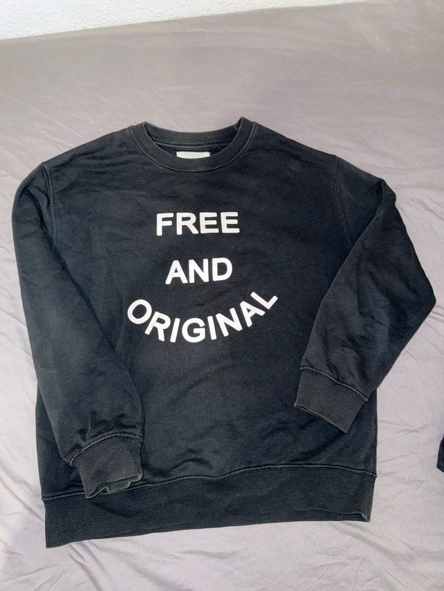 Sudadera Zara Negra FREE AND ORIGINAL