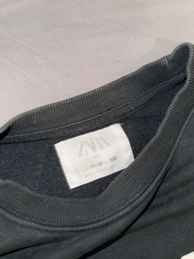 Sudadera Zara Negra FREE AND ORIGINAL