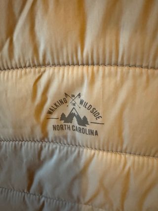 Plumífero ligero gris