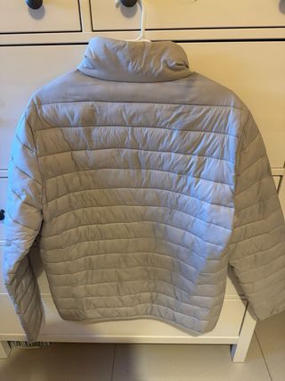 Plumífero ligero gris