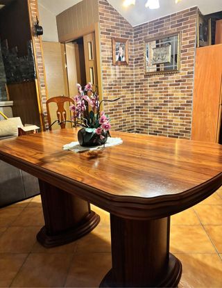 Mesa de comedor de madera extensible