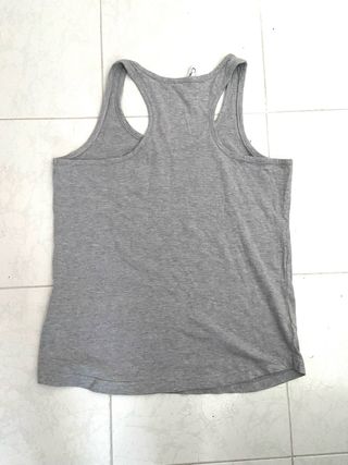 Camiseta sin mangas gris talla L