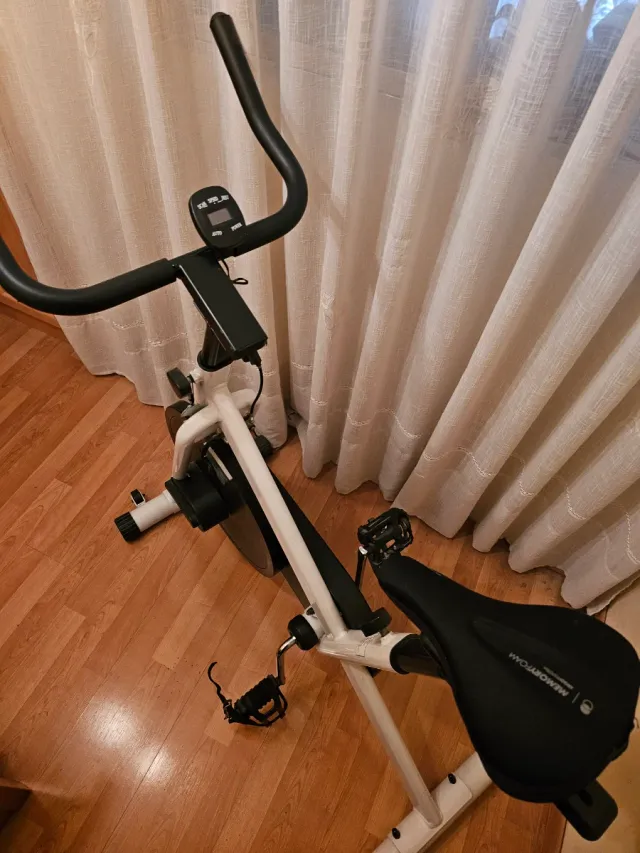 Bicicleta Estática Blanca