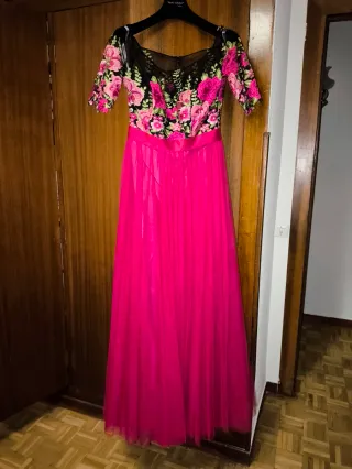Vestido fiesta Rosa Rueda solo una vez puesto.