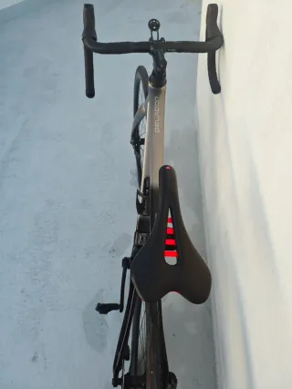 Bicicleta Carretera Berria Belador Axs. Talla M. 