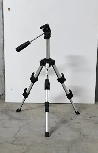 Trípode aluminio HK-200