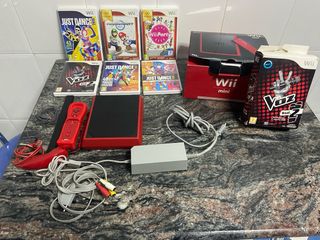 Nintendo Wii Mini Roja + Juegos
