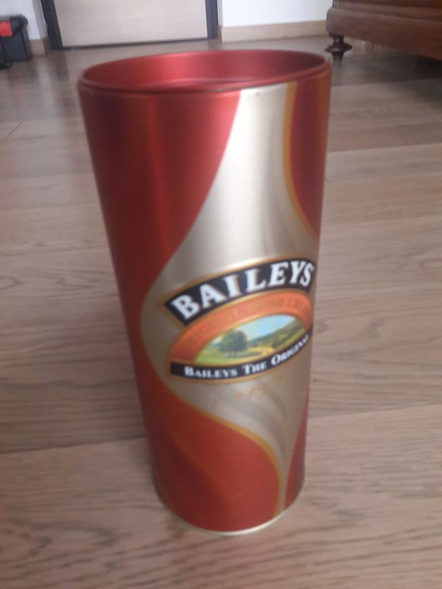 Scatola in latta Baileys