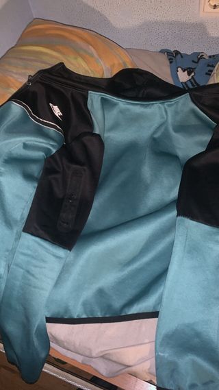 2 Sudaderas Nike Negro y Blanco (talla privado)