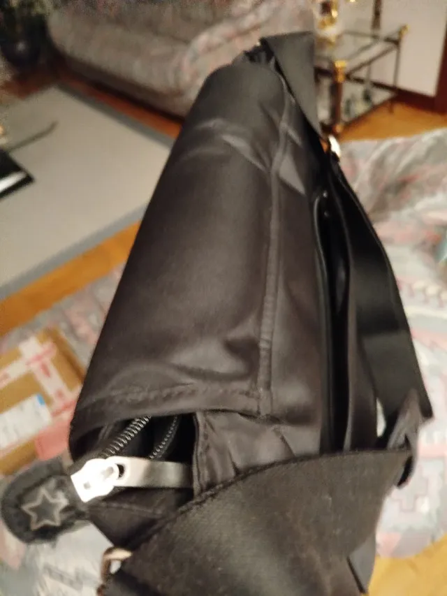 Bolso negro para silla de bebé