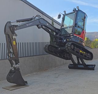 Excavadora Haüser 4 Toneladas