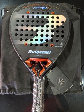 Bullpadel Vertex 04 Pala de Pádel