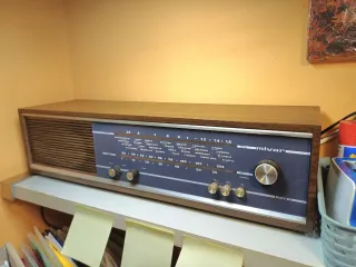 Radio Mivars años 60-70 con luz