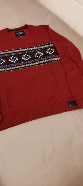Jersey Hollister chico XS rojo