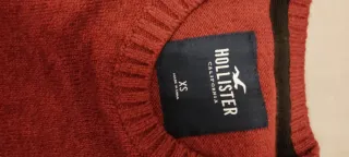 Jersey Hollister chico XS rojo