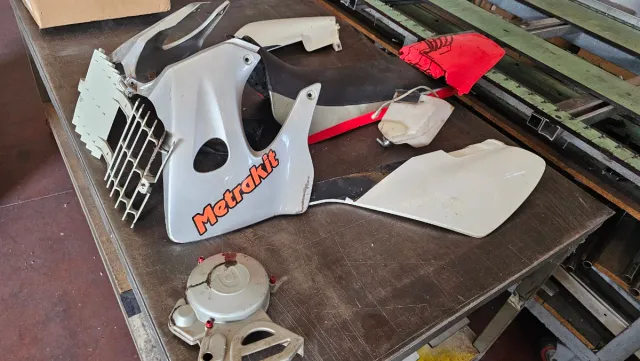 Kit tapas DERBI SENDA R EXTREM 2004