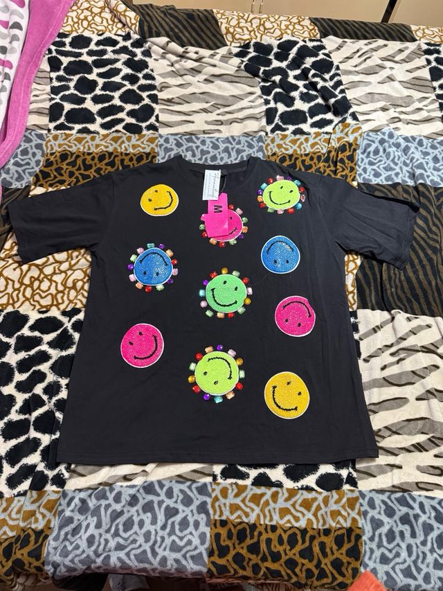 Camiseta Smiley con Pedrería