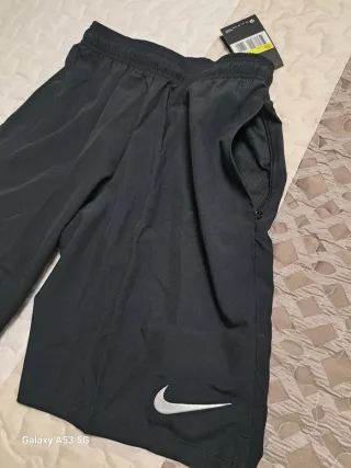 Bermuda Nike Negra