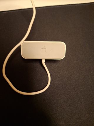 iPod Shuffle Plata con Base de carga Apple 