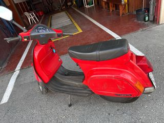 Vespa 75cc Roja ITV en vigor