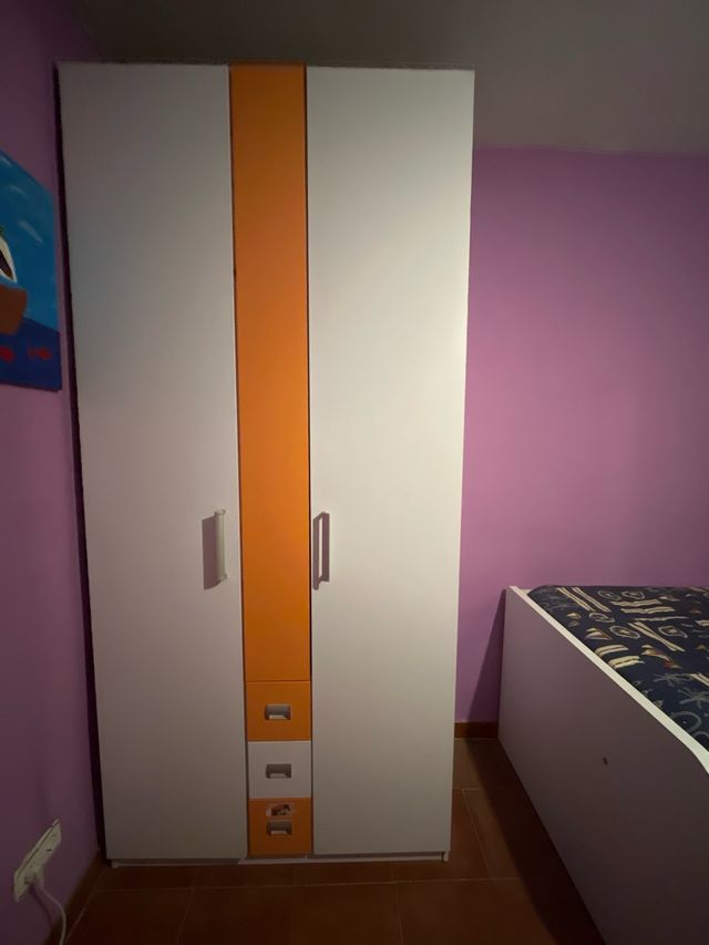 Dormitorio infantil completo