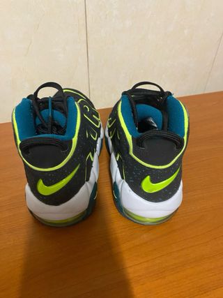 Zapatillas Nike Air More Uptempo Negro/Amarillo