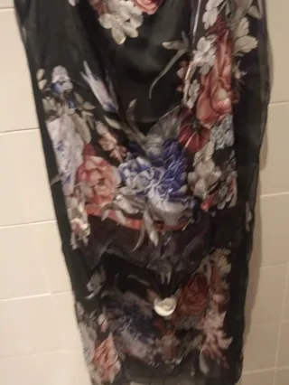 Fular estampado floral