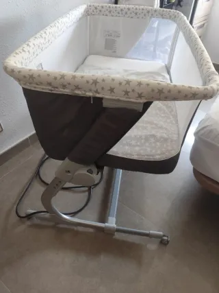 Minicuna colecho con estrellas