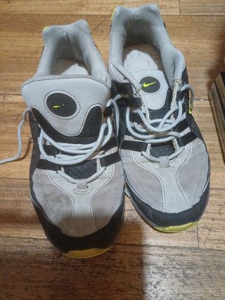 Zapatillas Nike VGR Talla 42