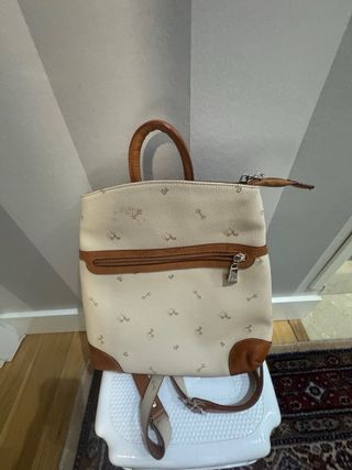 Mochila Bolso Petusco Beige y Marrón